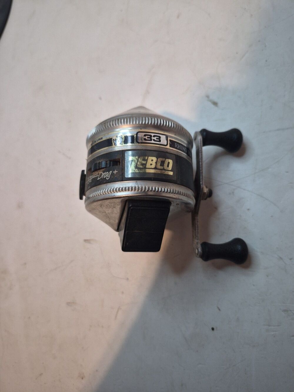 Zebco 33 Rhino Tough Spincast Fishing Reel